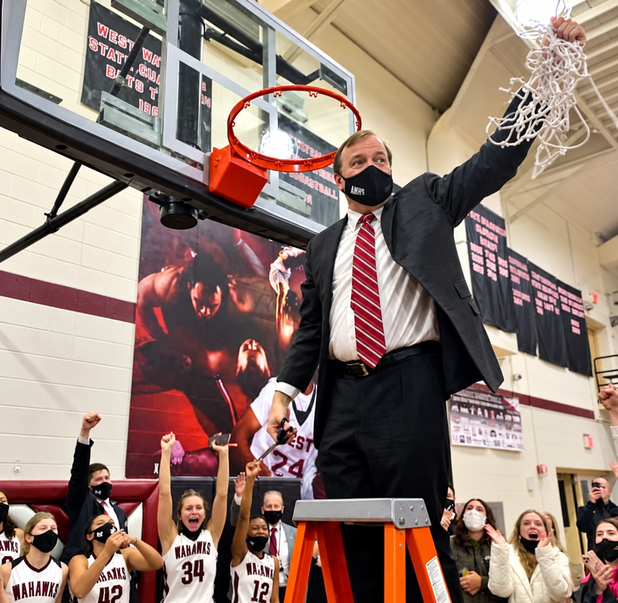 Longtime Waterloo West girls basketball coach, teacher, administrator, Dr. Tony Pappas passes away at 72